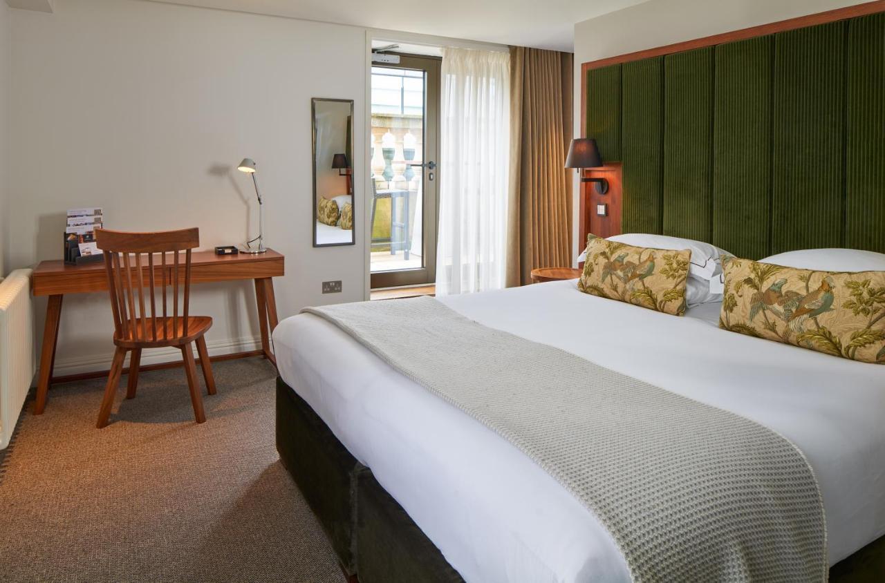 الشقق الفندقية Cheval The Edinburgh Grand المظهر الخارجي الصورة A room at the hotel